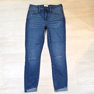 Universal Thread High Rise Skinny Jeans 6/28